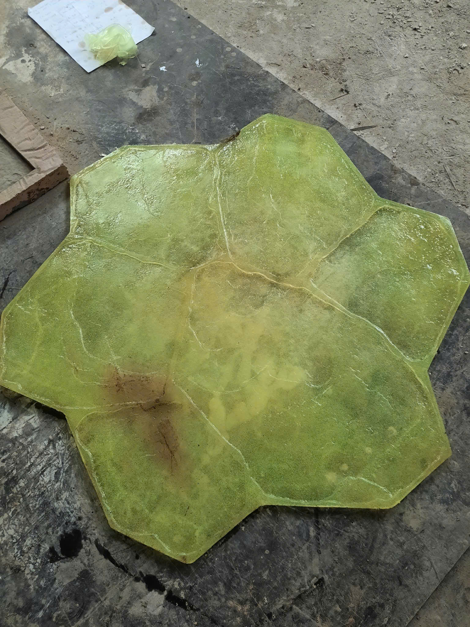 keo-do-khuon-gach.jpeg (937 KB)