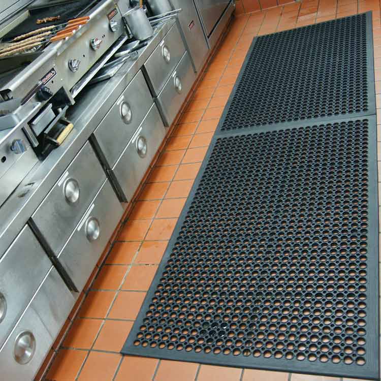 kitchen-mats.jpg (70 KB)