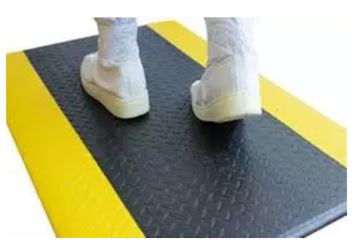 Thảm cách điện là gì?