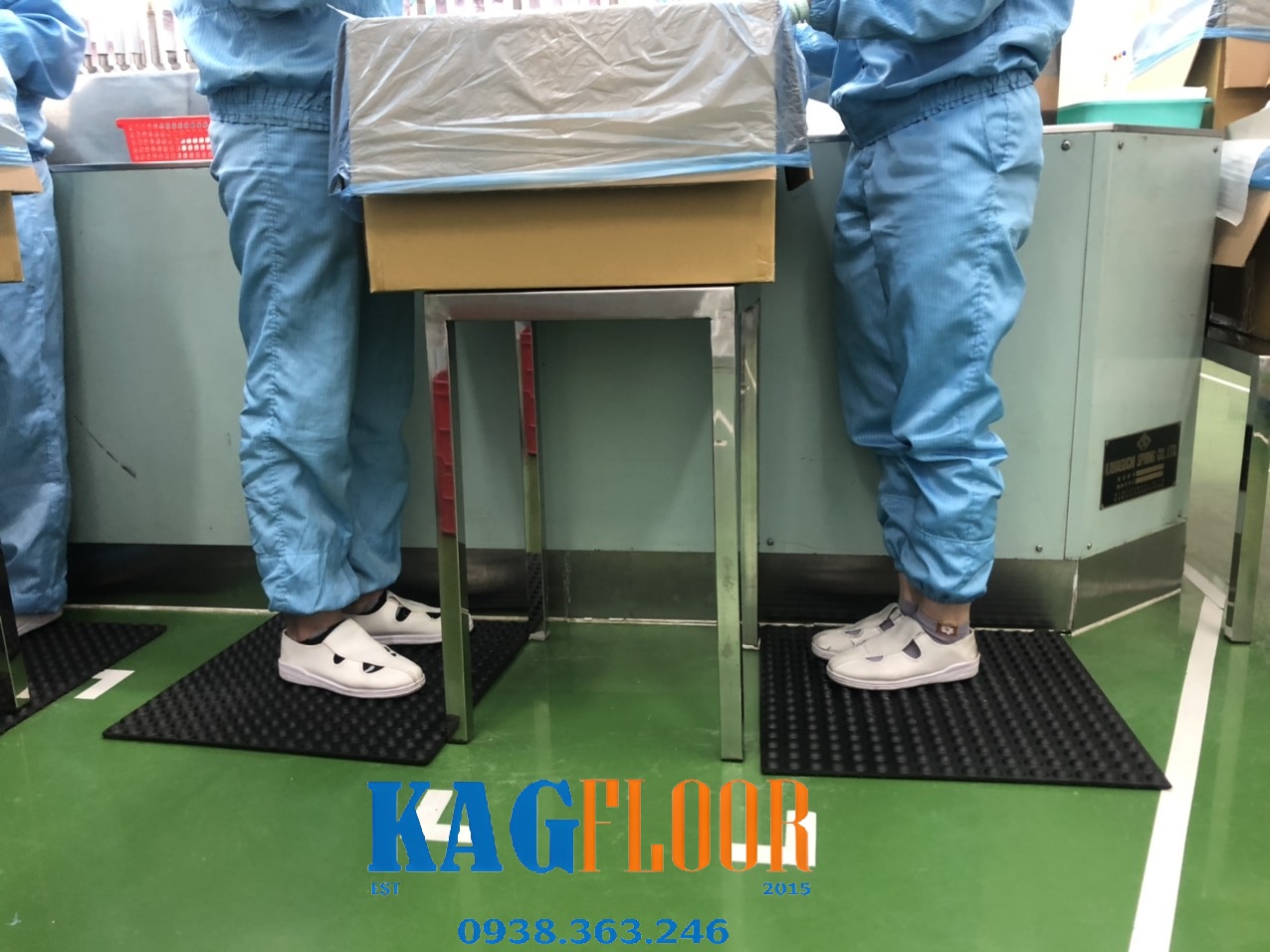 Thảm cao su chống mỏi chân và cơ khi đứng làm việc trong thời gian dài