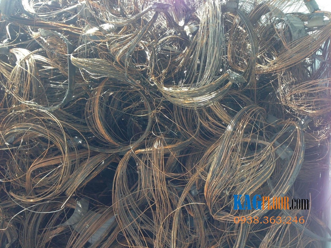thep-lay-ra-tu-lop-xe-tai-duoc-dung-de-lam-gi.jpg (612 KB)