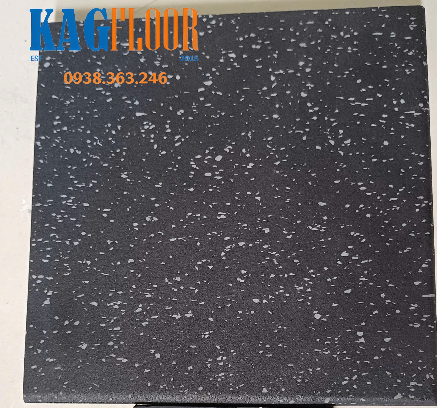 Gạch cao su Ergotile 1000x1000x15mm C4 dark grey epdm